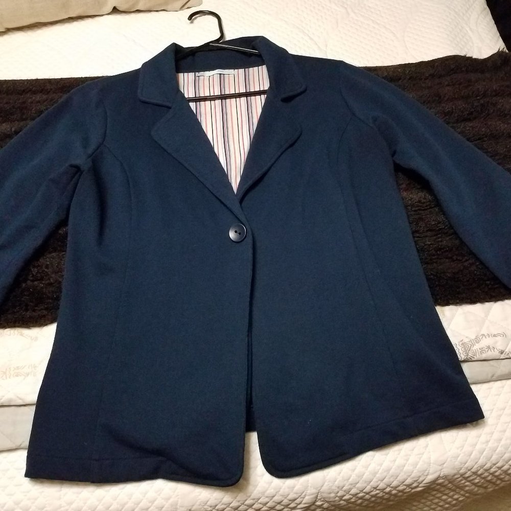 Lightweight dress jacket.